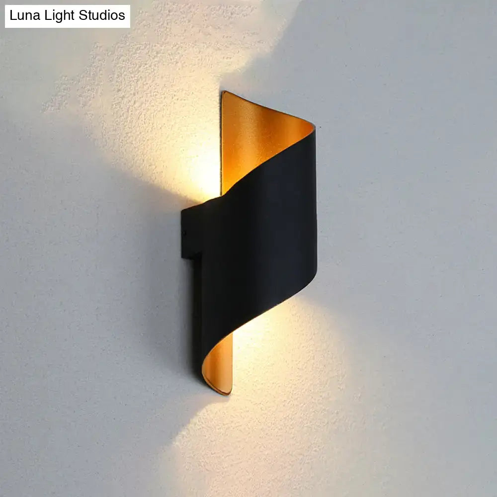 White Gold Spiral Sconce