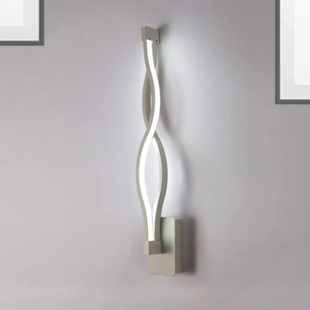 Black Acrylic Intertwined LED Wall Sconce