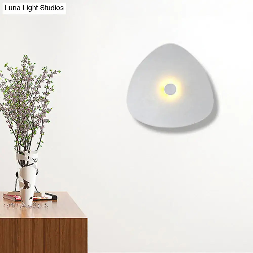 White Flaky Acrylic Sconce Glossy Three-Size