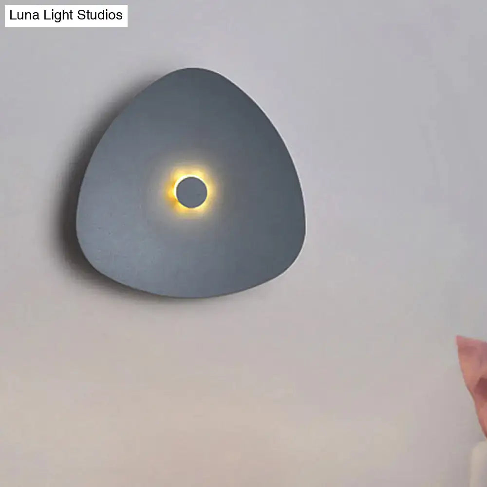 White Flaky Acrylic Sconce Glossy Three-Size