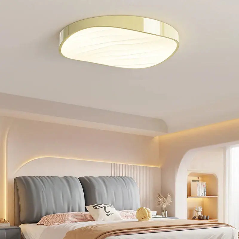 White Wave Chandelier Light