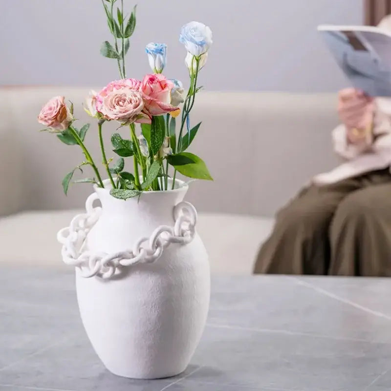 White Geometric Chain Vase