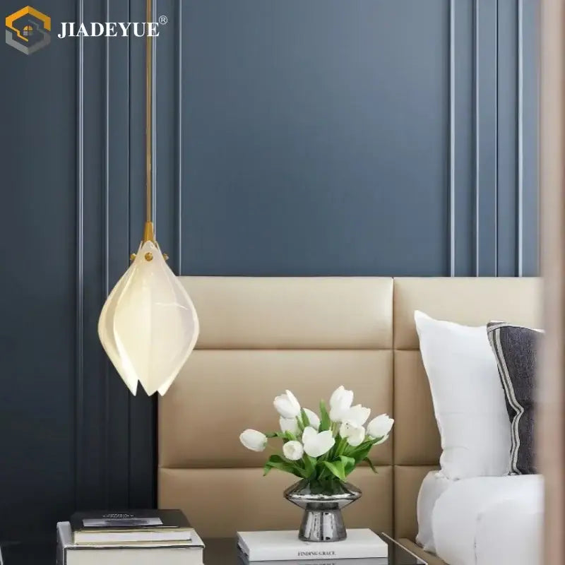 Gold Ceramic Leaf Pendant Light