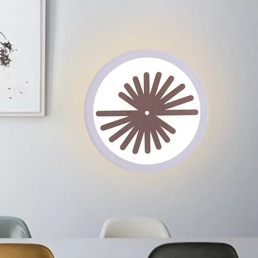 White Leaf Wall Light
