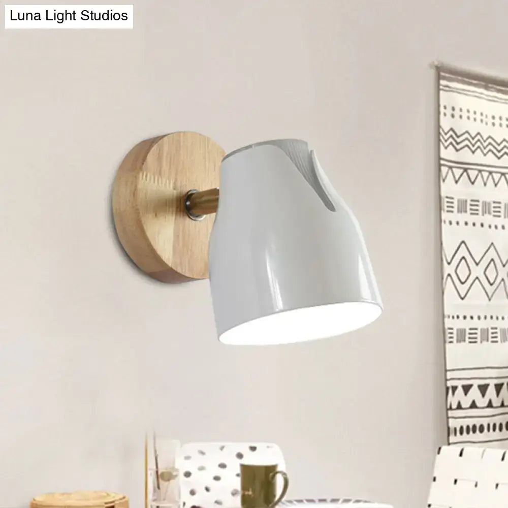 Metallic Bud Wall Light