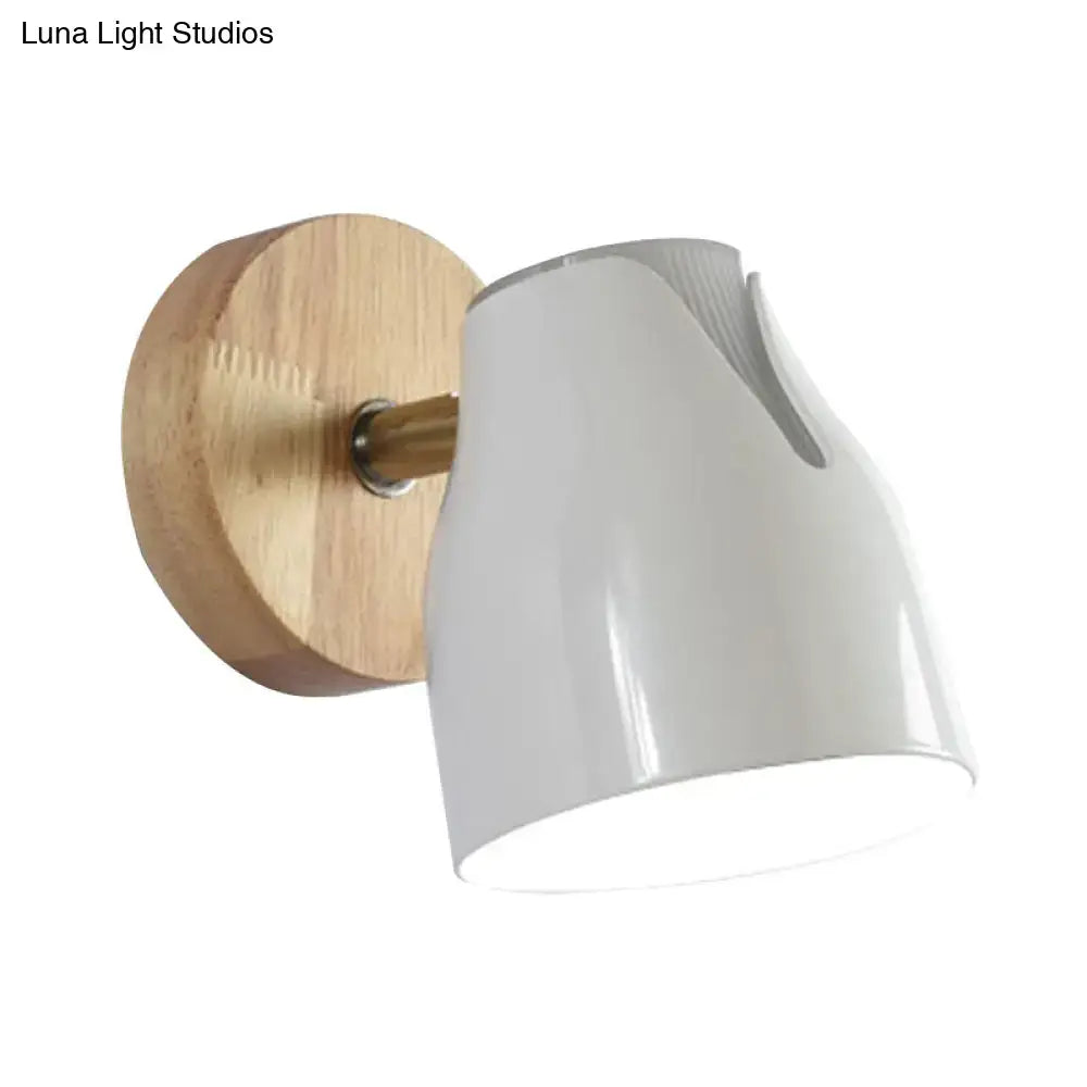 Metallic Bud Wall Light