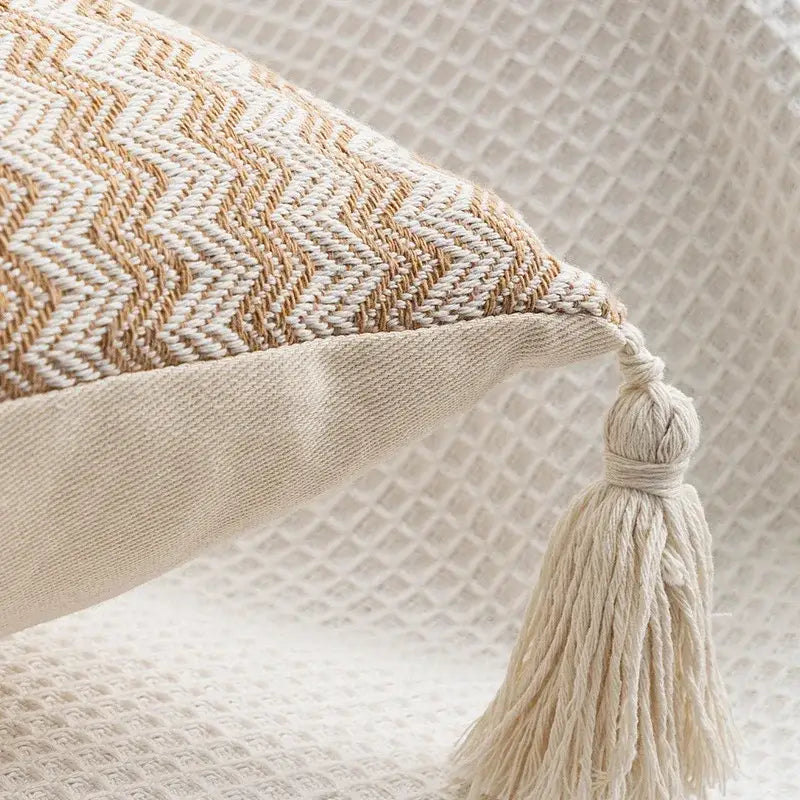 Zigzag Woven Cushion Cover