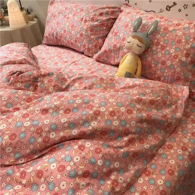 Navy Daisy Bedding Set
