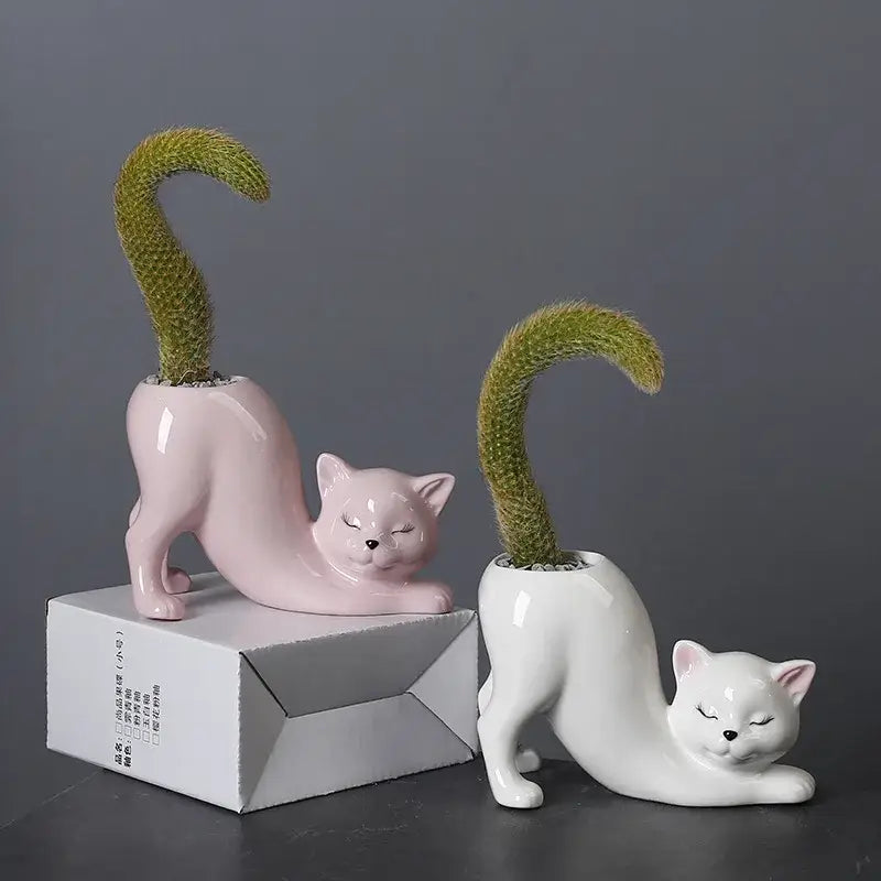 Ceramic Cat Tail Planter