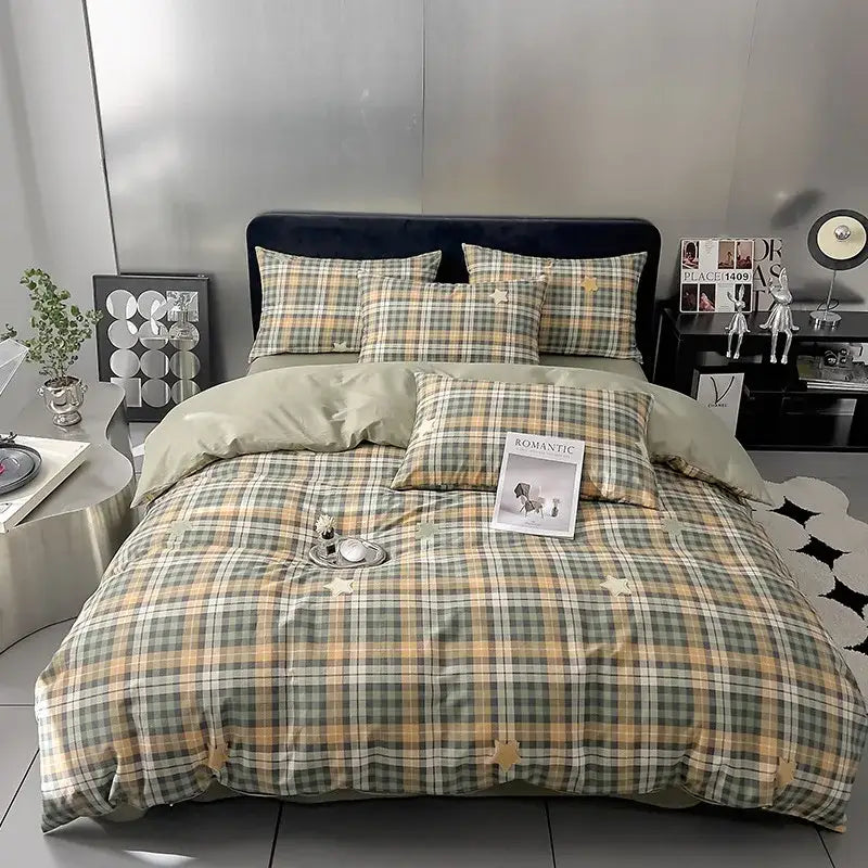 Cream Geometric Bed Set