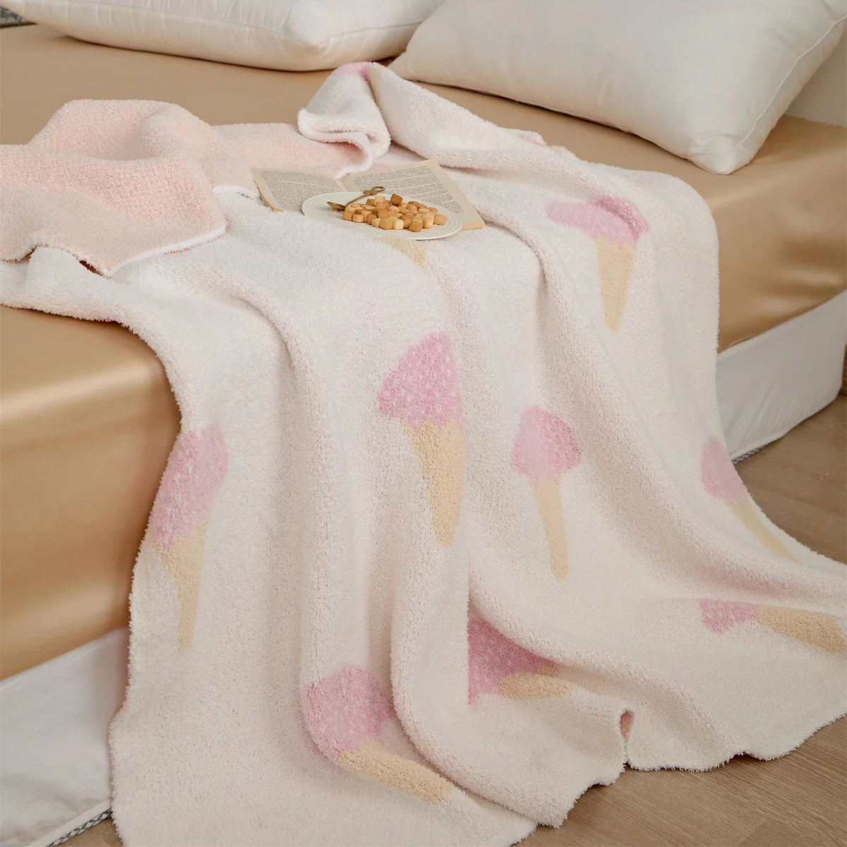 Microfiber Ice Cream Blanket