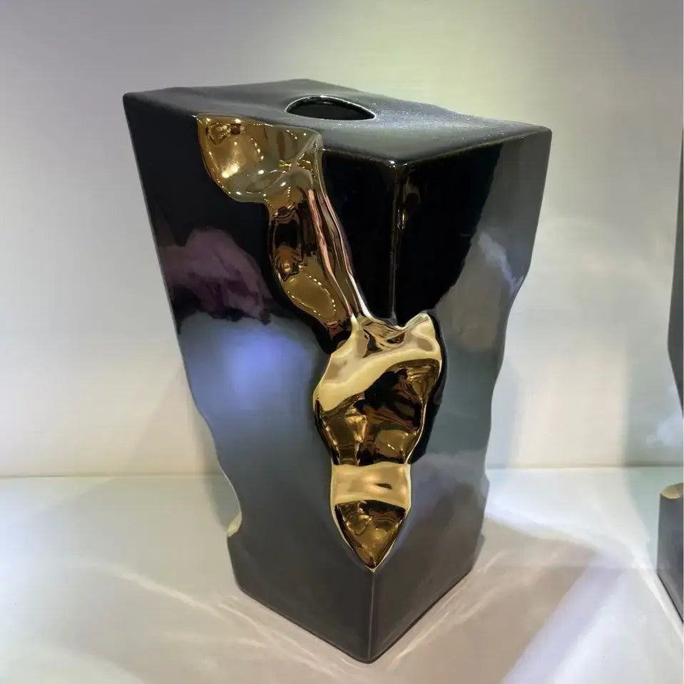Black Gold Ceramic Vase
