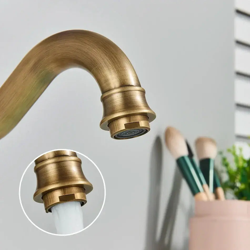 Swivel Brass Basin Faucet
