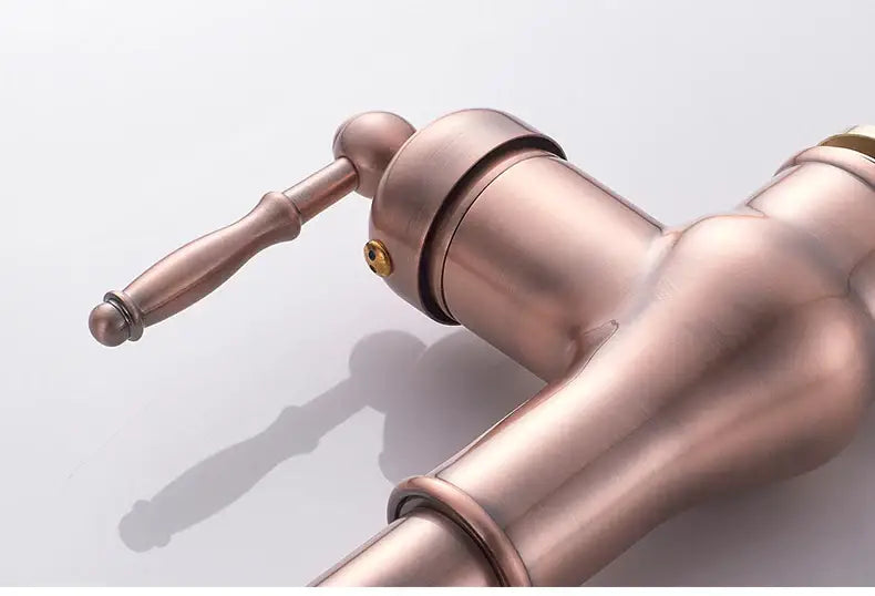 Bronze Pull-Down Kitchen Faucet