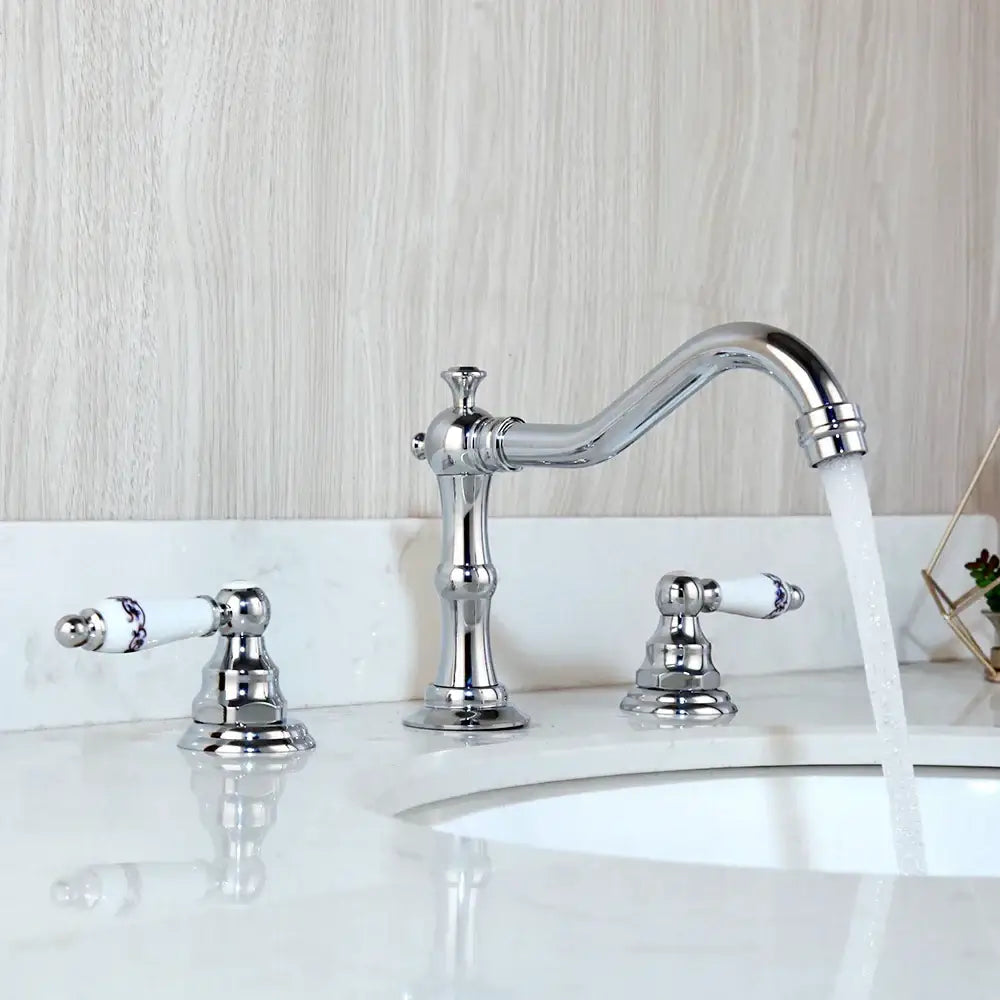 Chrome Antique Basin Faucet