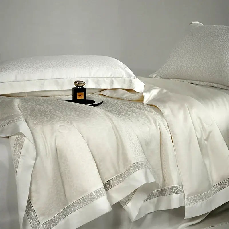 Leopard Jacquard Bedding Set
