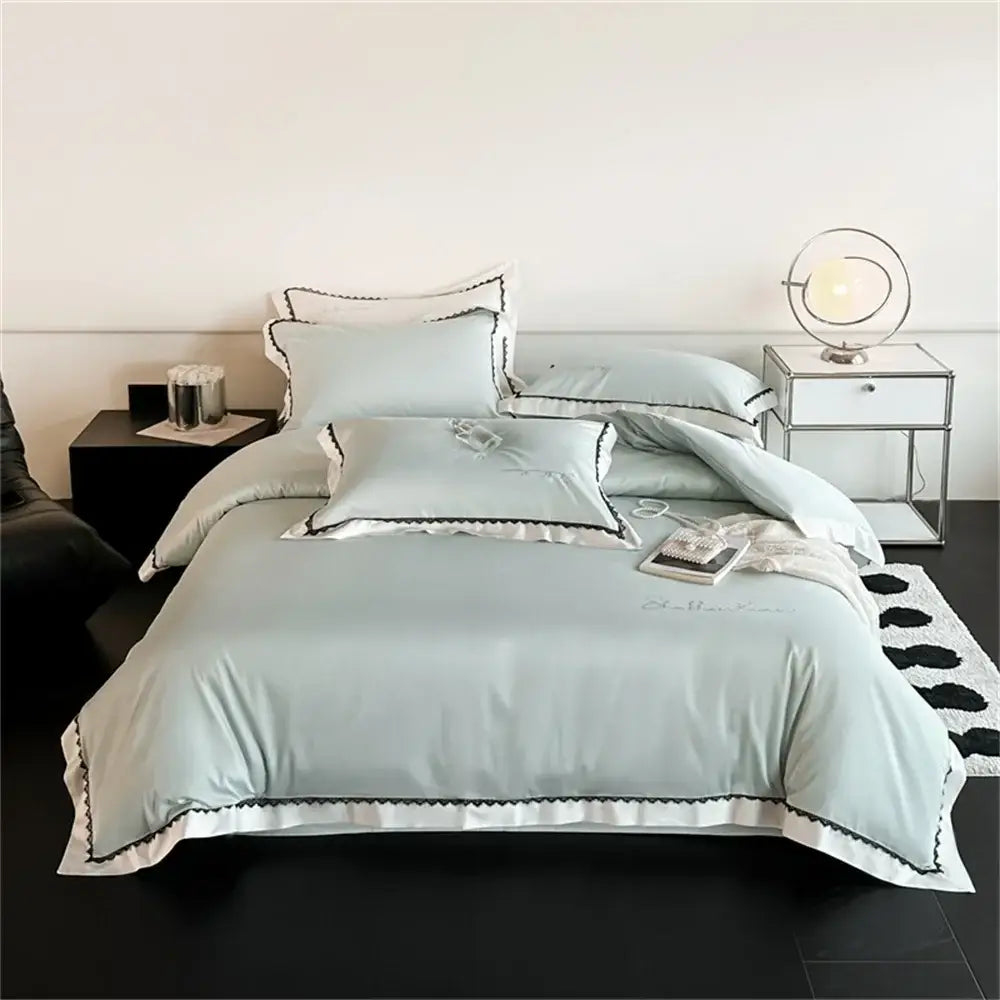 Beige Diamond Lace Bedding