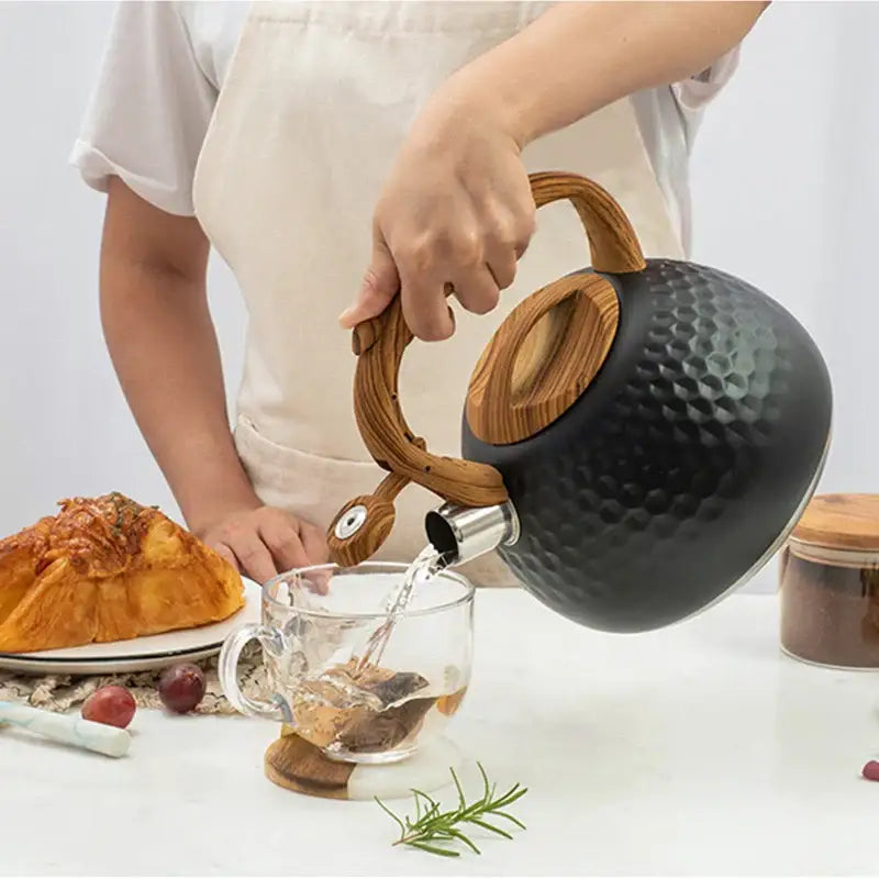 Black Hammered Kettle