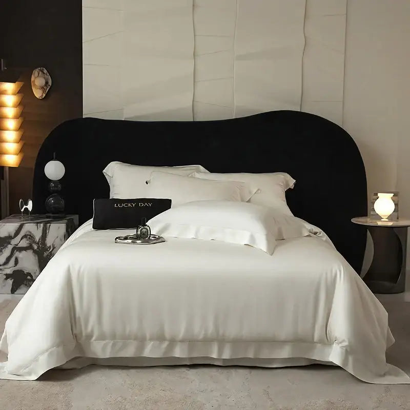 Black Velvet Bedding Set
