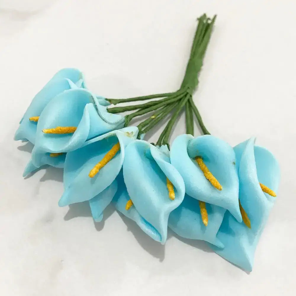 Blue Stamen Berry Decor