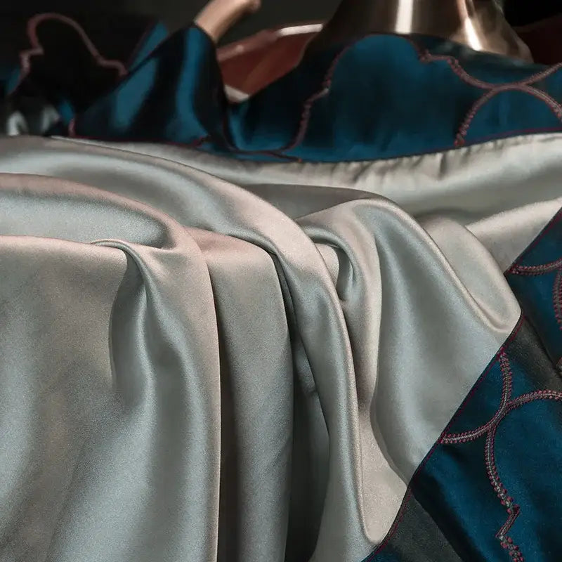 Burgundy Silver Bedding Set