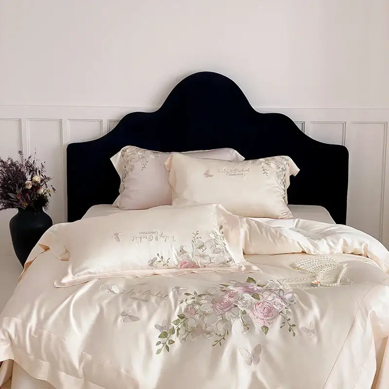 Cream Satin Floral Bedding 800 Thread Count