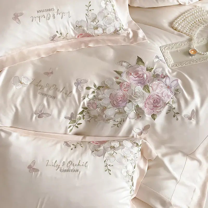Cream Satin Floral Bedding 800 Thread Count