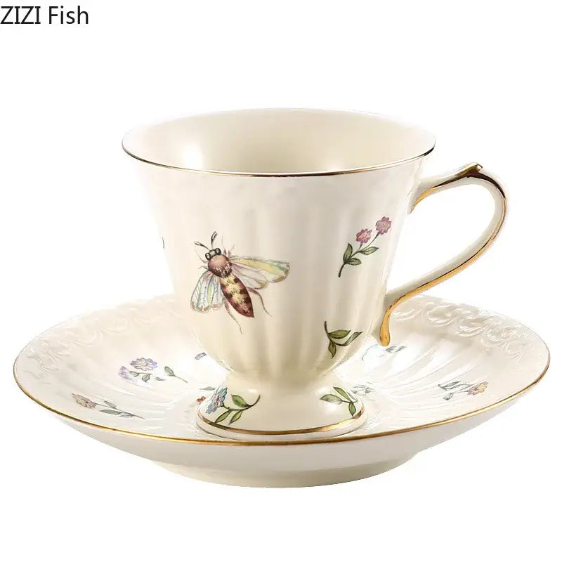 Gold Porcelain Tea Set with 250ml Capacity