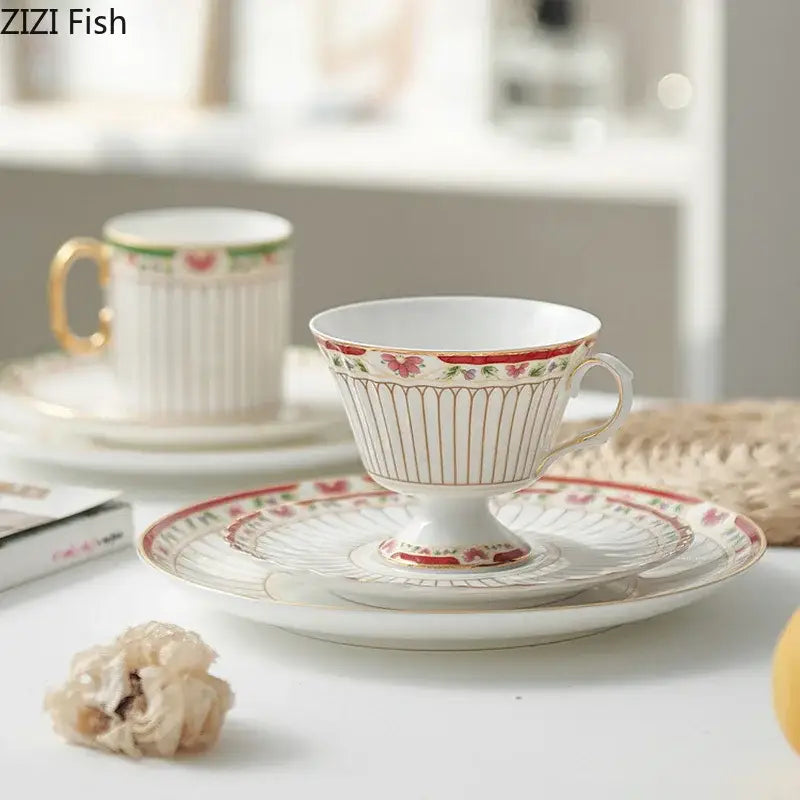 Gold Striped Ceramic Set