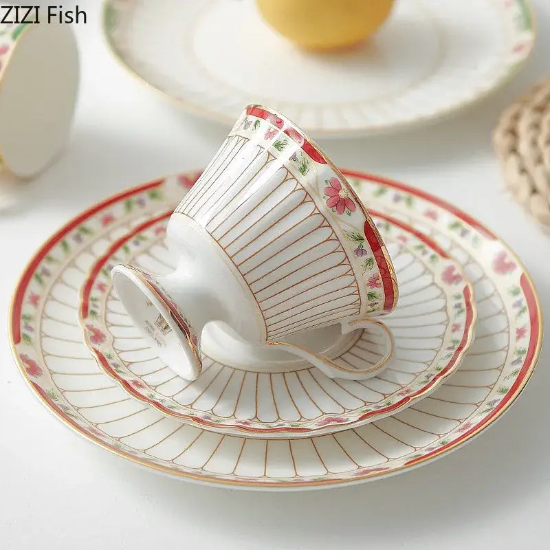 Gold Striped Ceramic Set