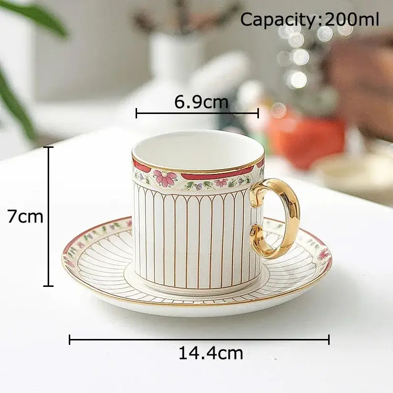 Gold Striped Ceramic Set