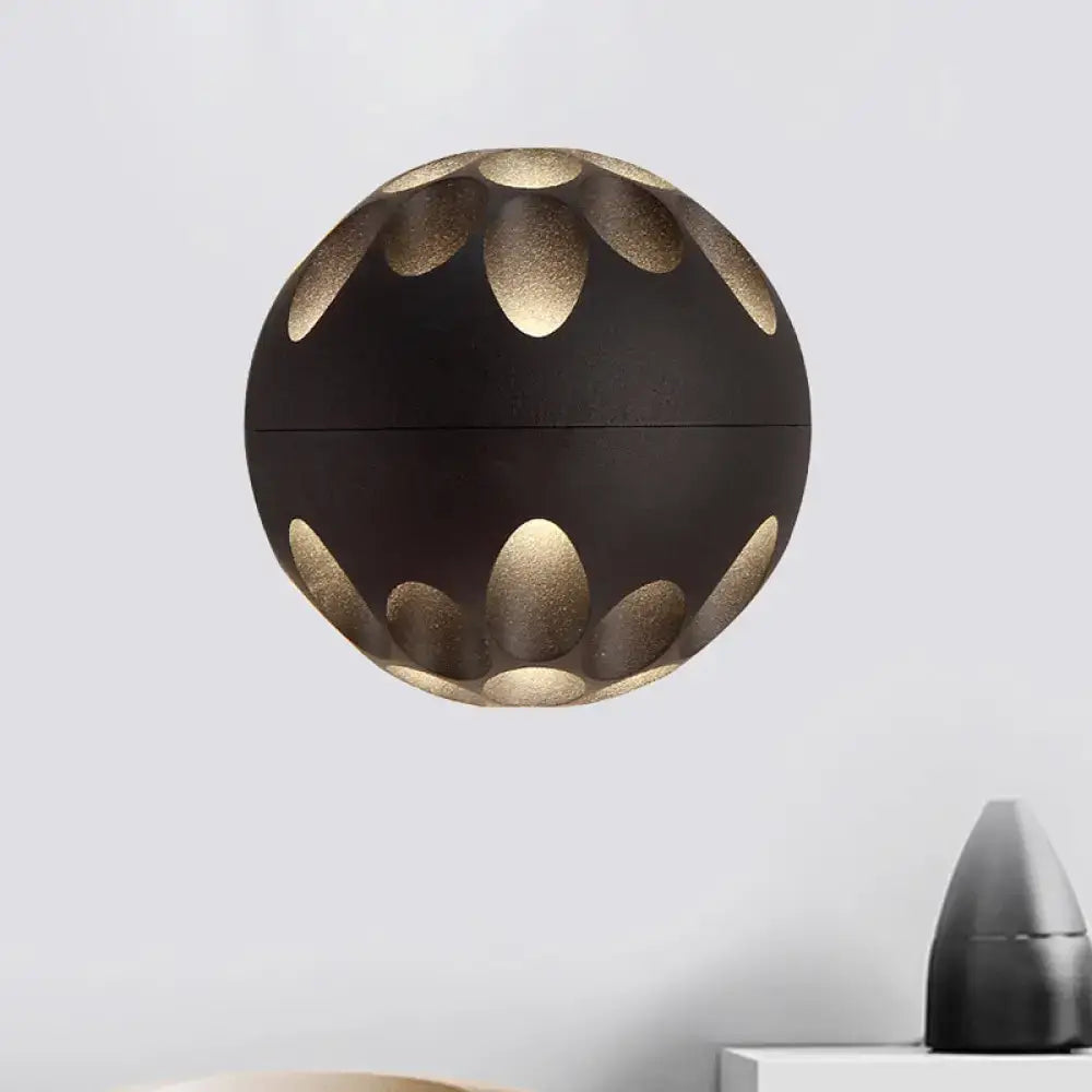 Black Gold Spherical Lamp