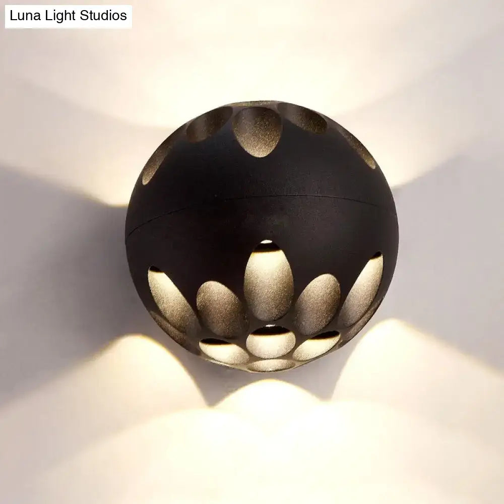 Black Gold Spherical Lamp
