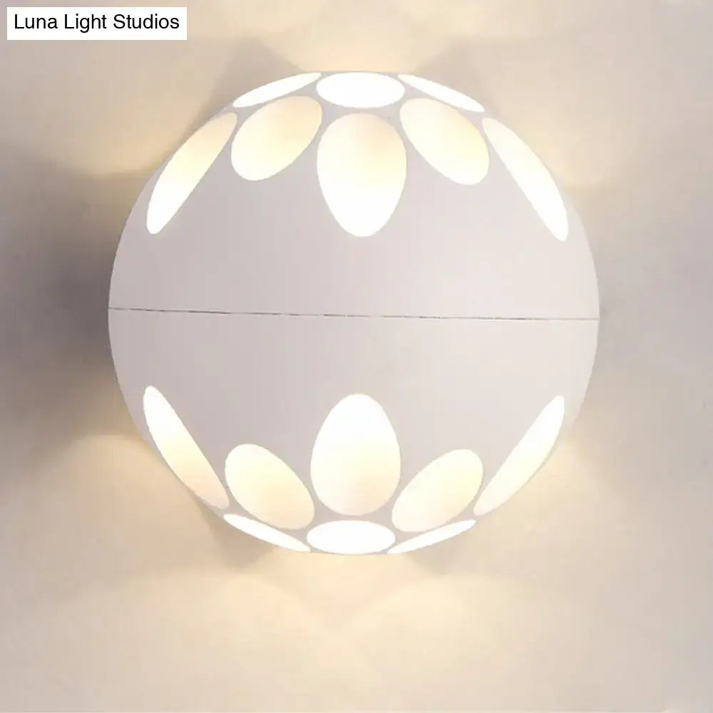 Black Gold Spherical Lamp