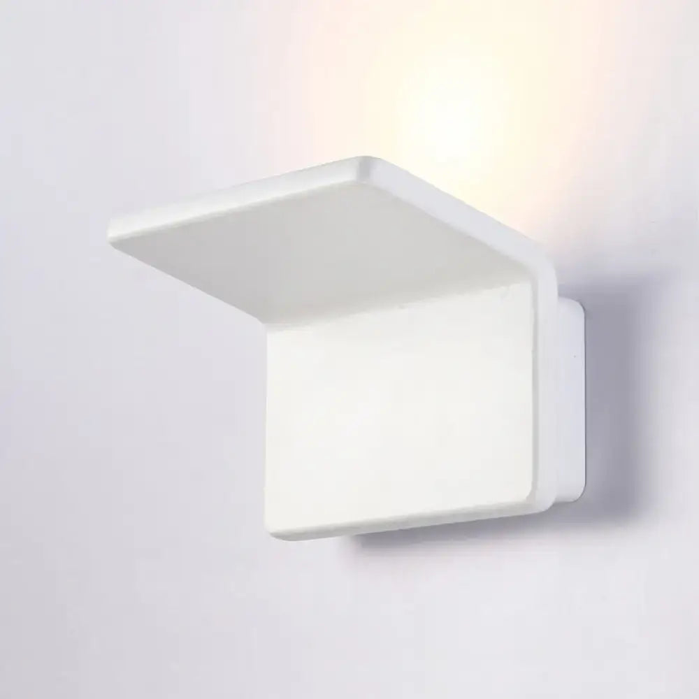 Black White Slatted Wall Lamp