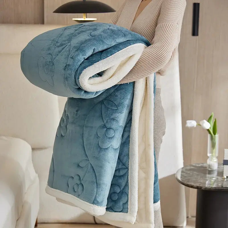 Blue Floral Lamb Wool Throw