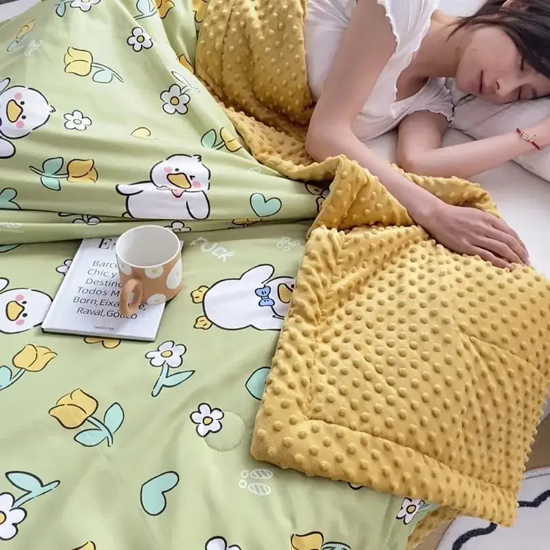 Cream Pattern Summer Quilt