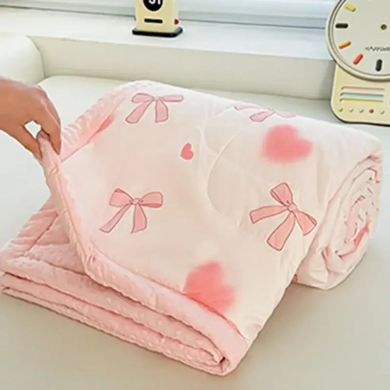 Cream Pattern Summer Quilt