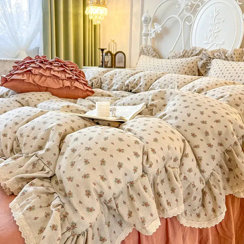Cream Lace Ruffle Bedding