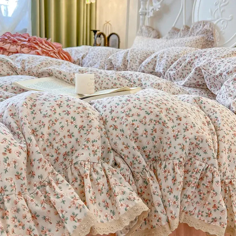 Cream Lace Ruffle Bedding