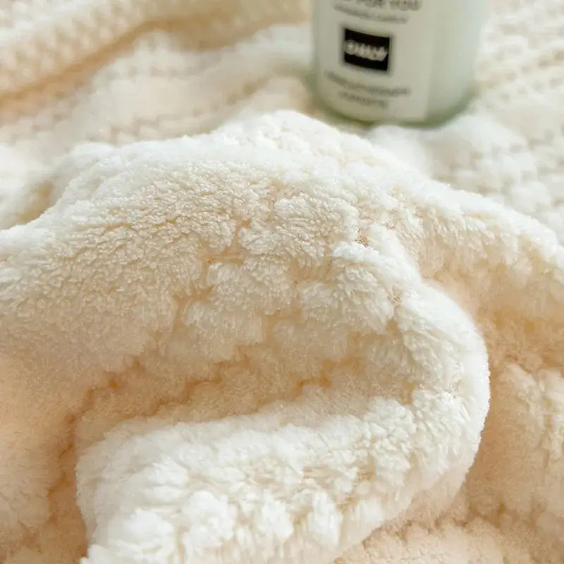 Cream Velvet Jacquard Blanket