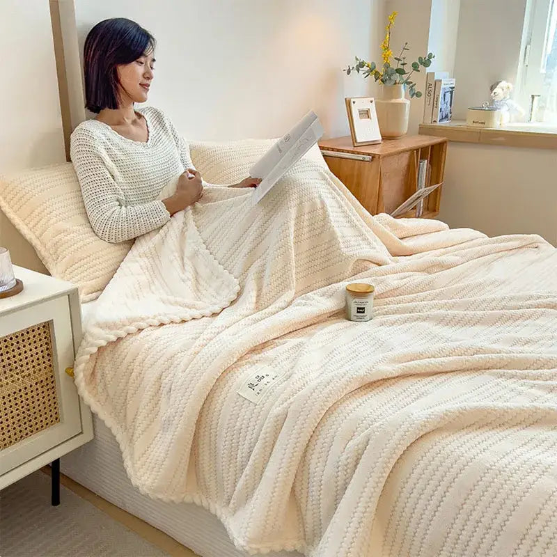 Cream Velvet Jacquard Blanket