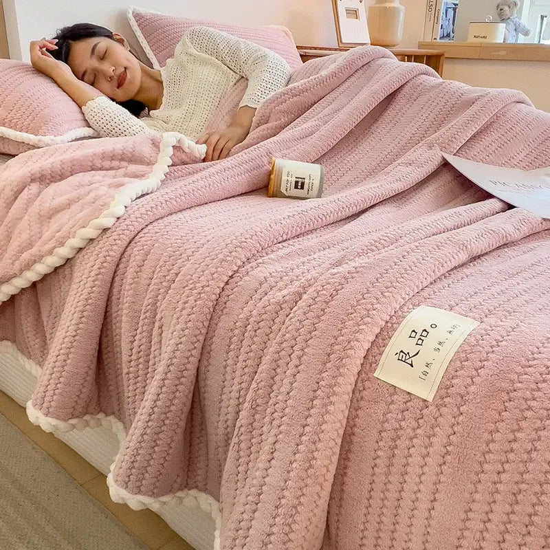 Cream Velvet Jacquard Blanket