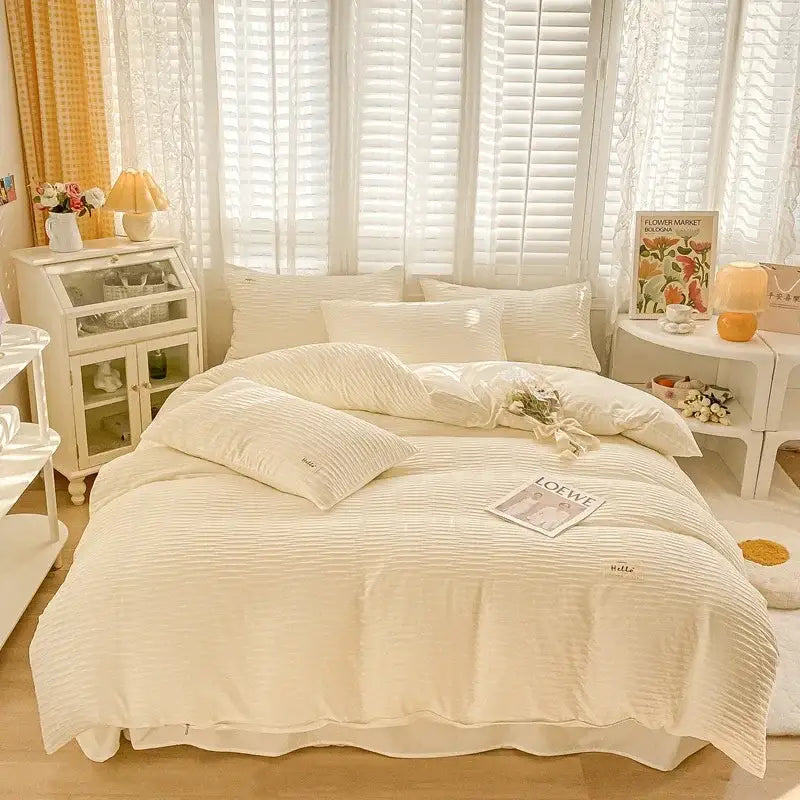 Cream Ribbed Bedding Set