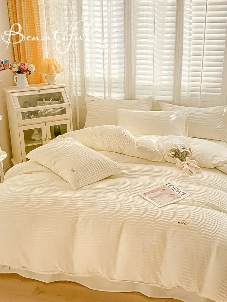 Cream Ribbed Bedding Set