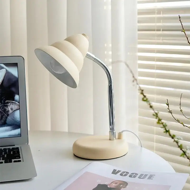 Cream Tricolor Desk Lamp