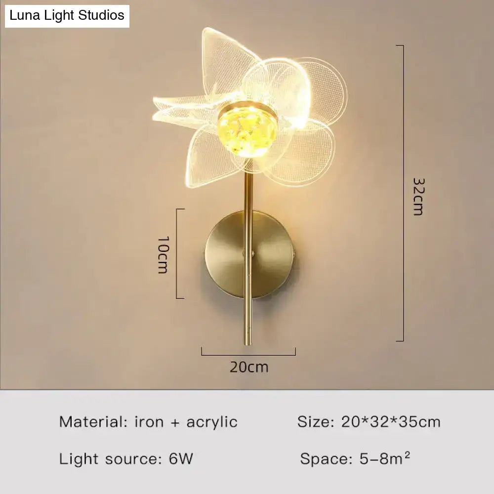 Gold Floral Wall Sconce