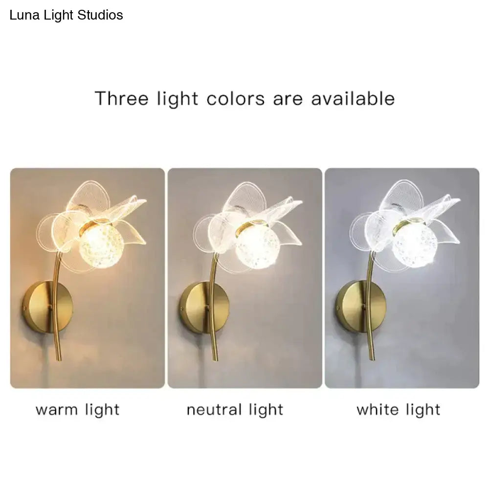 Gold Floral Wall Sconce