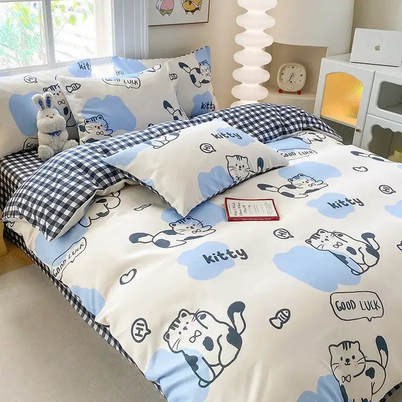Cream Navy Cotton Duvet