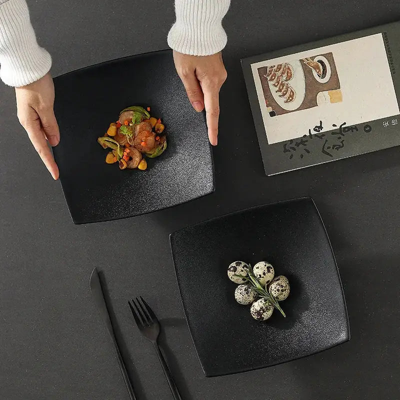 Black Ceramic Dining Plate